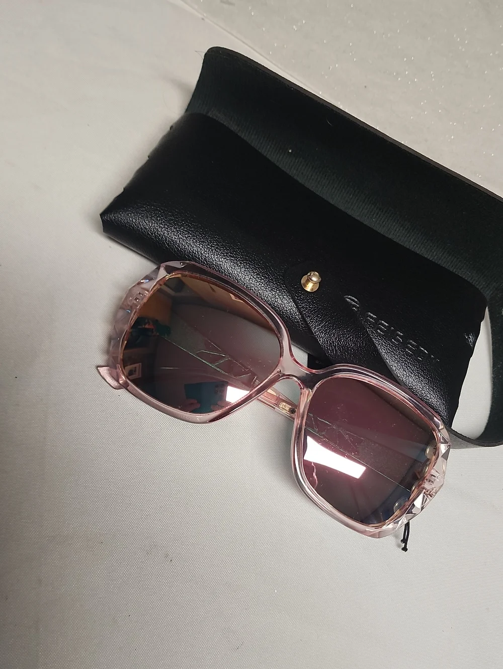Unbranded Pink Mirrored Women's Sunglasses